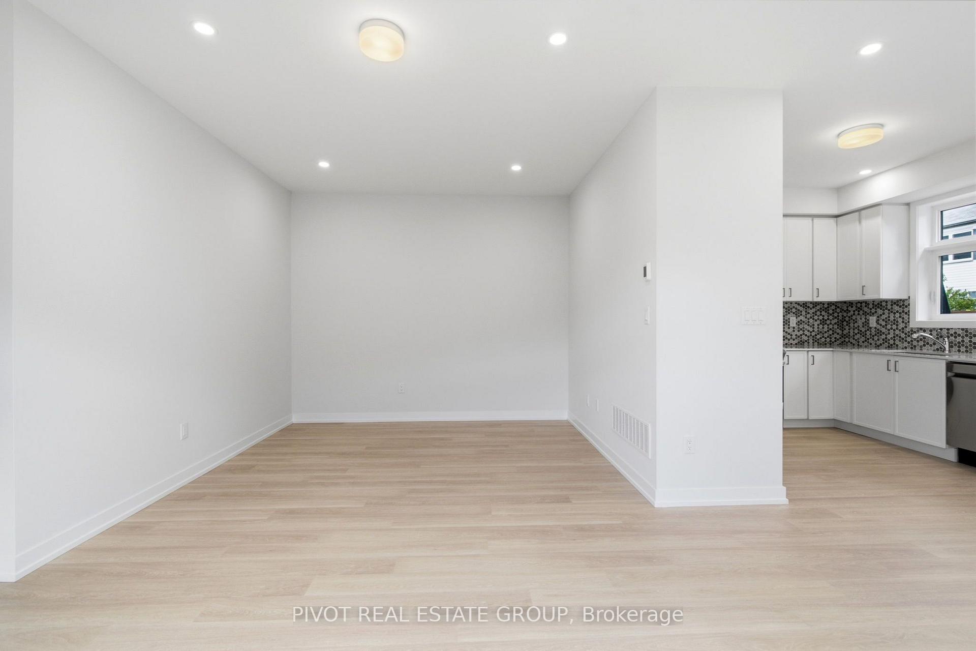 Photo 34 of 20 Observatory Way, Whitby, Brooklin — HOMEH