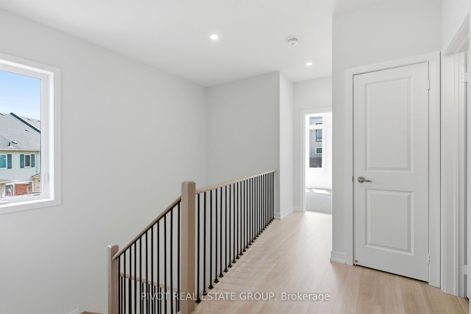 Photo 55 of 20 Observatory Way, Whitby, Brooklin — HOMEH