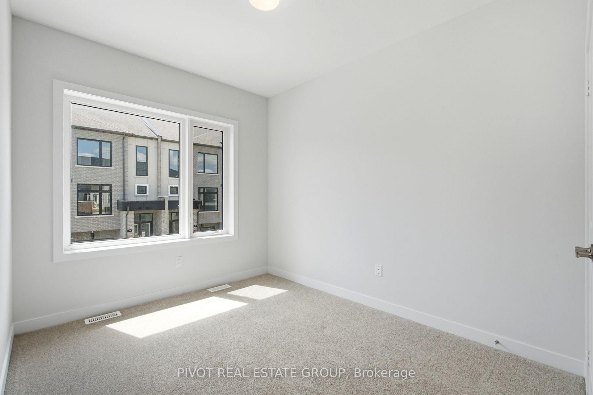 Photo 79 of 20 Observatory Way, Whitby, Brooklin — HOMEH