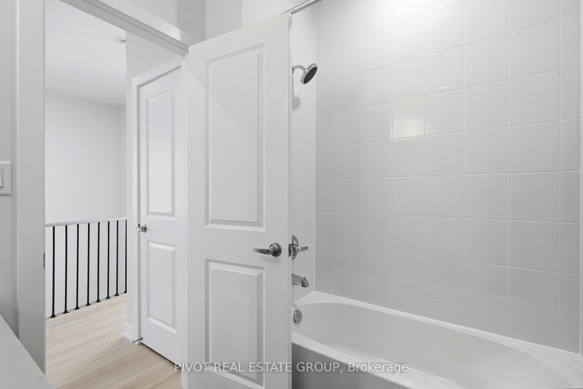 Photo 97 of 20 Observatory Way, Whitby, Brooklin — HOMEH