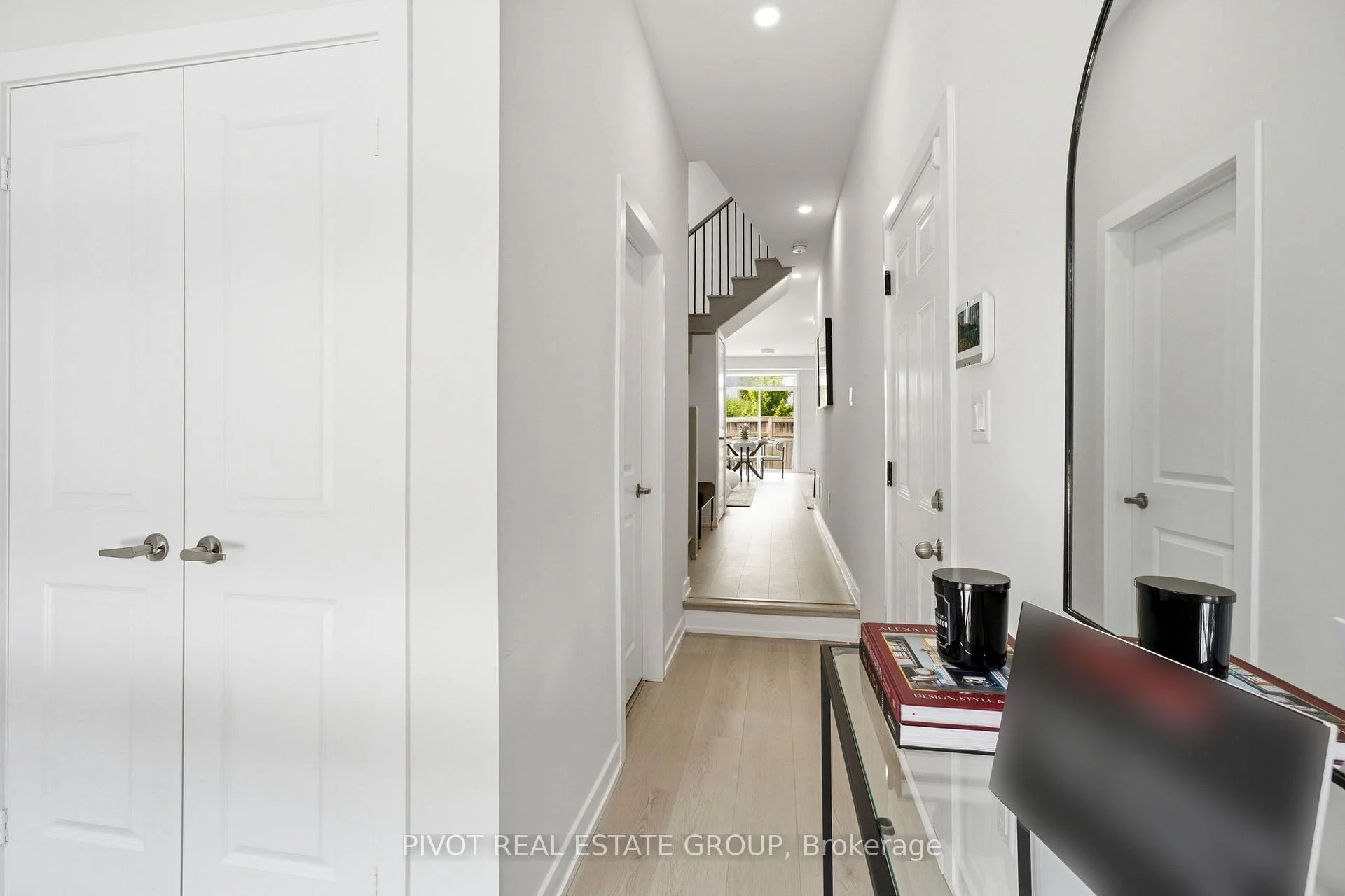 Photo 11 of 20 Observatory Way, Whitby, Brooklin — HOMEH
