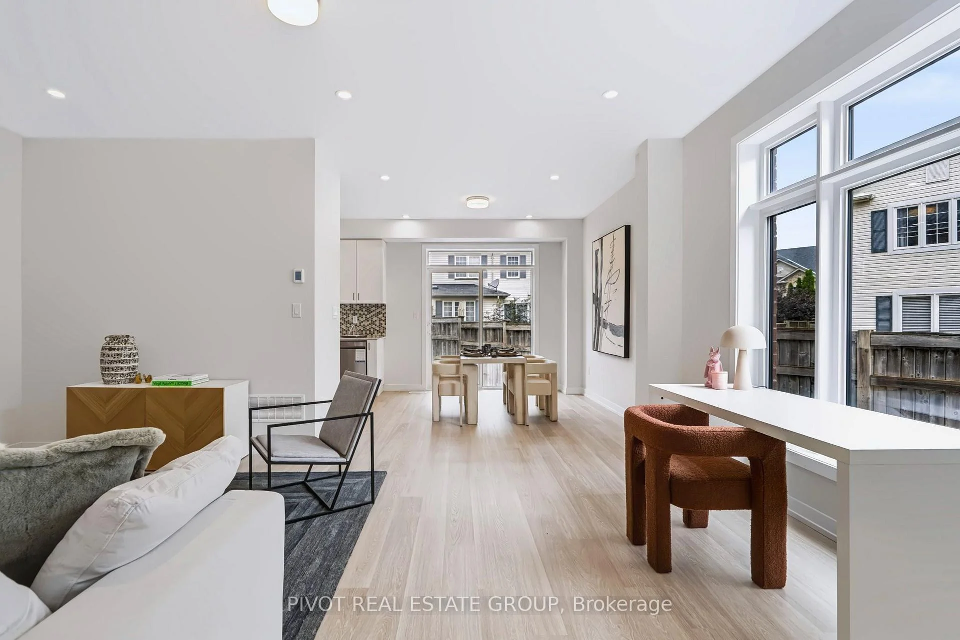 Photo 27 of 20 Observatory Way, Whitby, Brooklin — HOMEH
