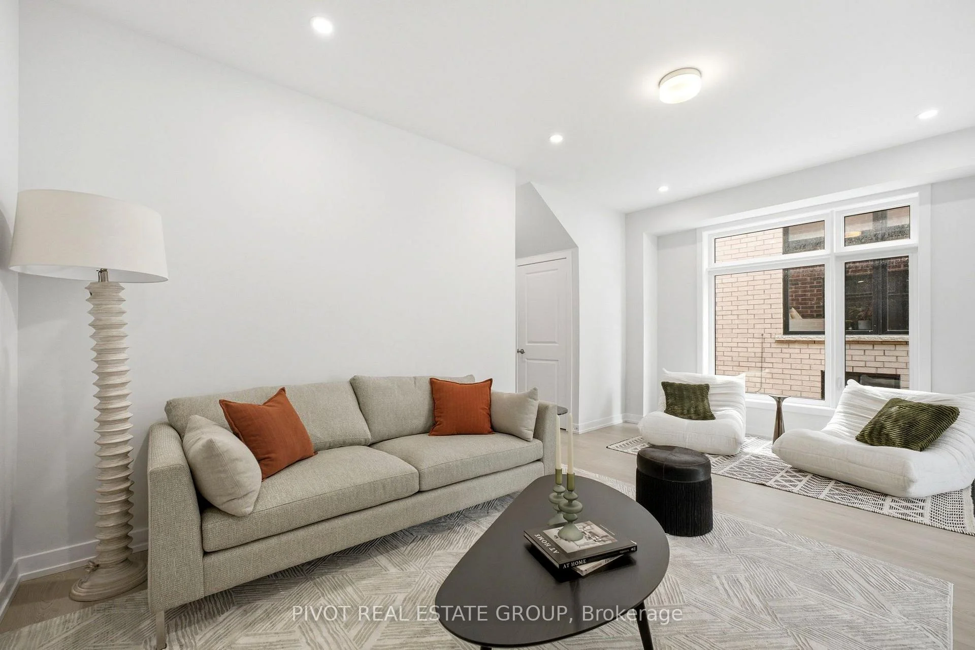 Photo 29 of 20 Observatory Way, Whitby, Brooklin — HOMEH
