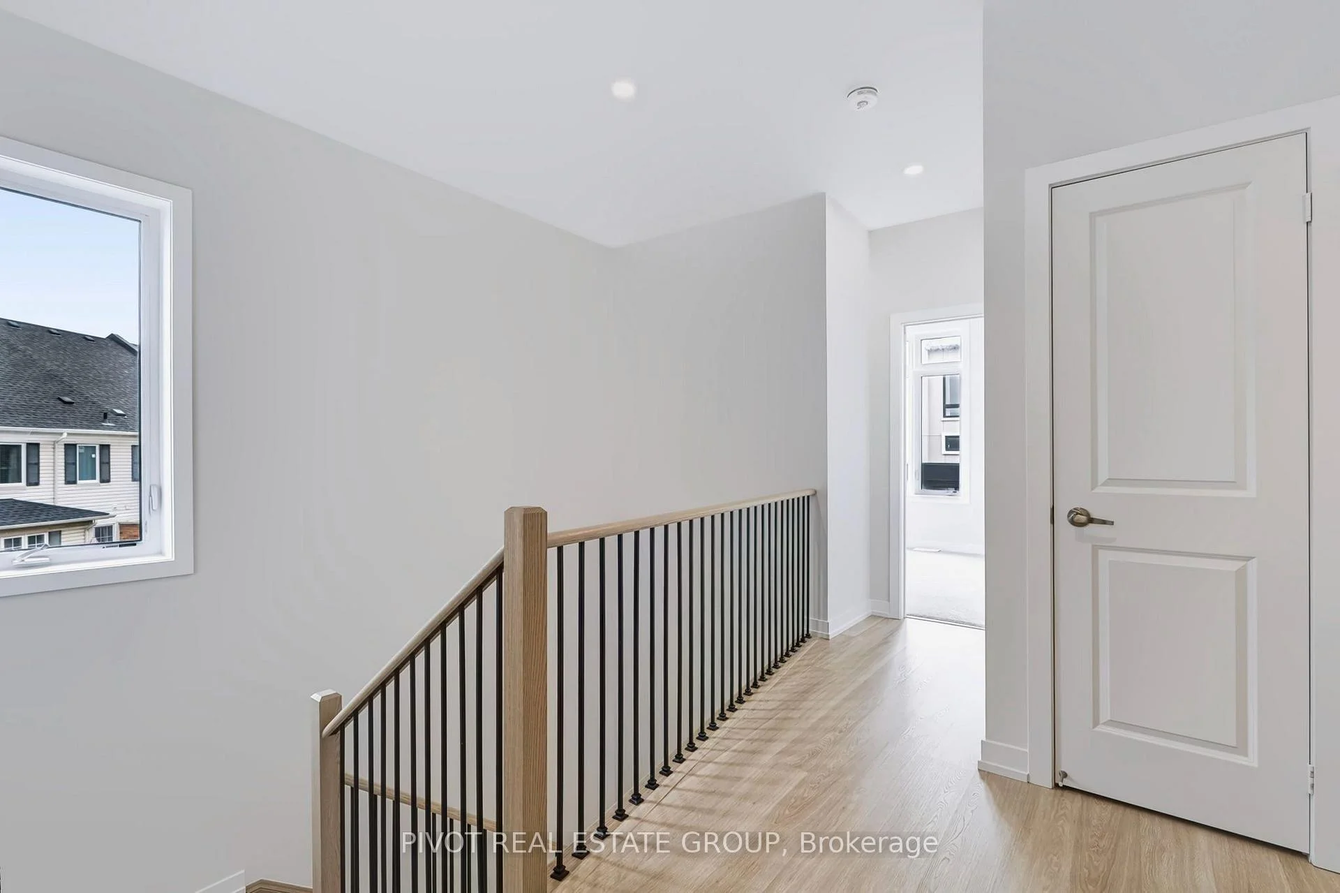 Photo 63 of 20 Observatory Way, Whitby, Brooklin — HOMEH