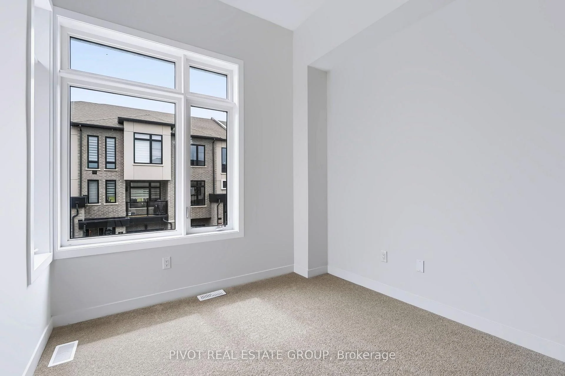 Photo 69 of 20 Observatory Way, Whitby, Brooklin — HOMEH