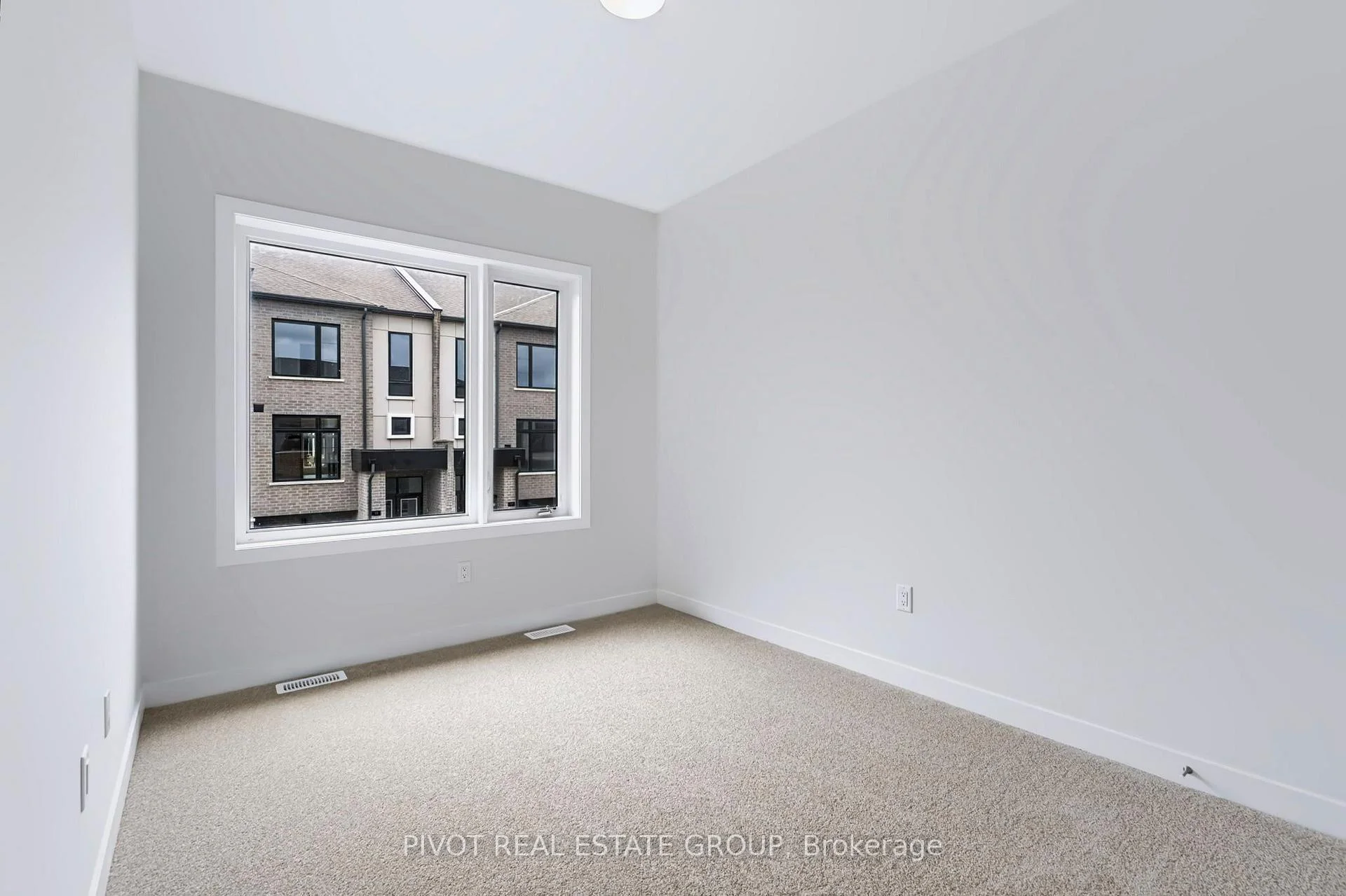 Photo 78 of 20 Observatory Way, Whitby, Brooklin — HOMEH