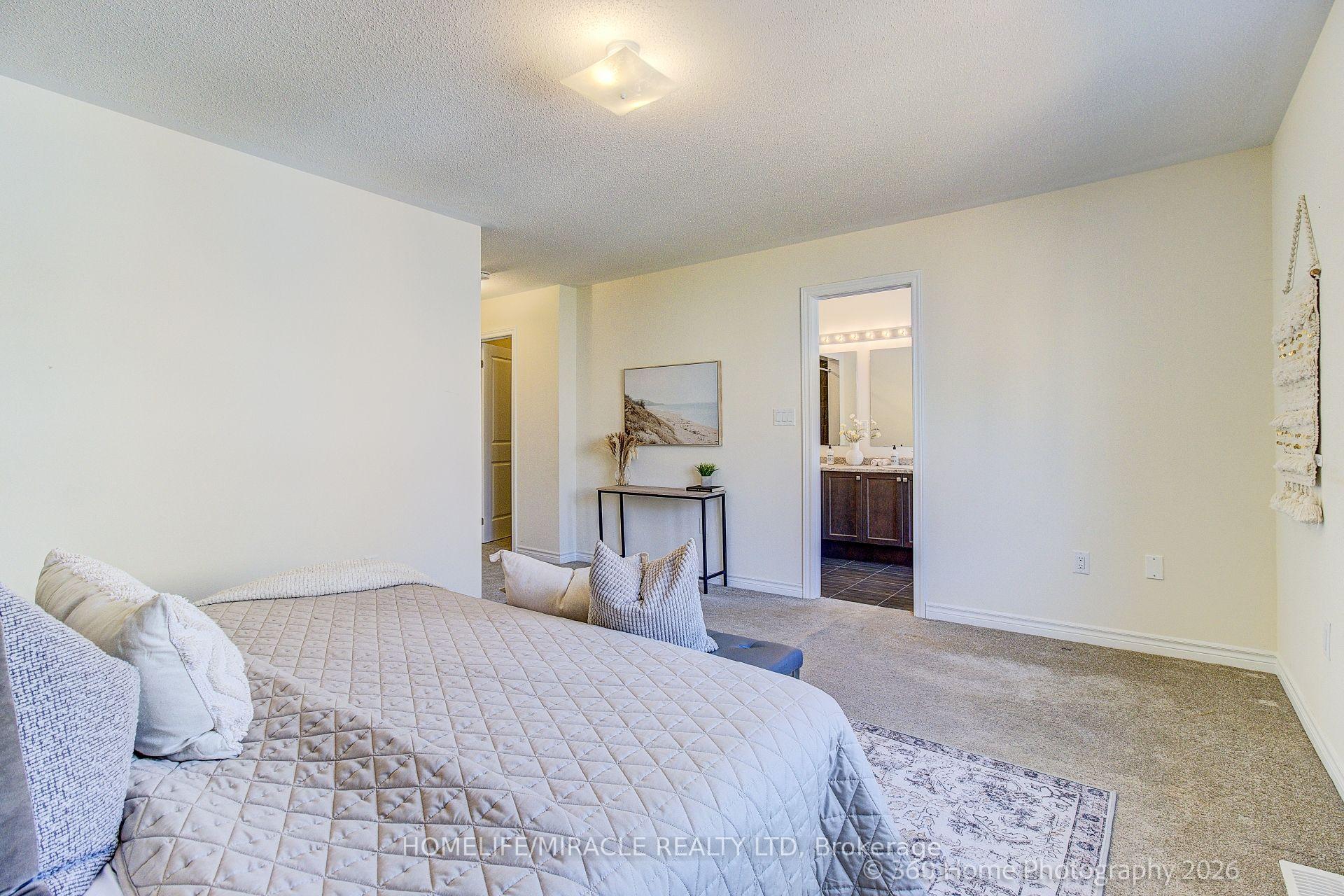 Photo 15 of 2528 Athena Path, Pickering, Rural Pickering — HOMEH