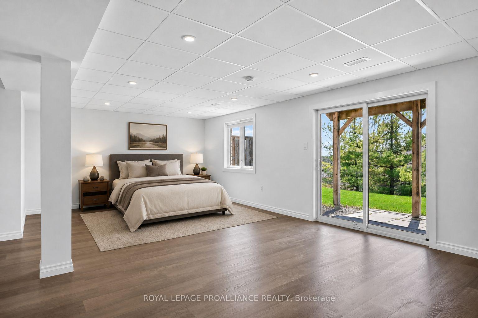 Photo 33 of 138 Village Crescent, Peterborough, Otonabee Ward 1 — HOMEH