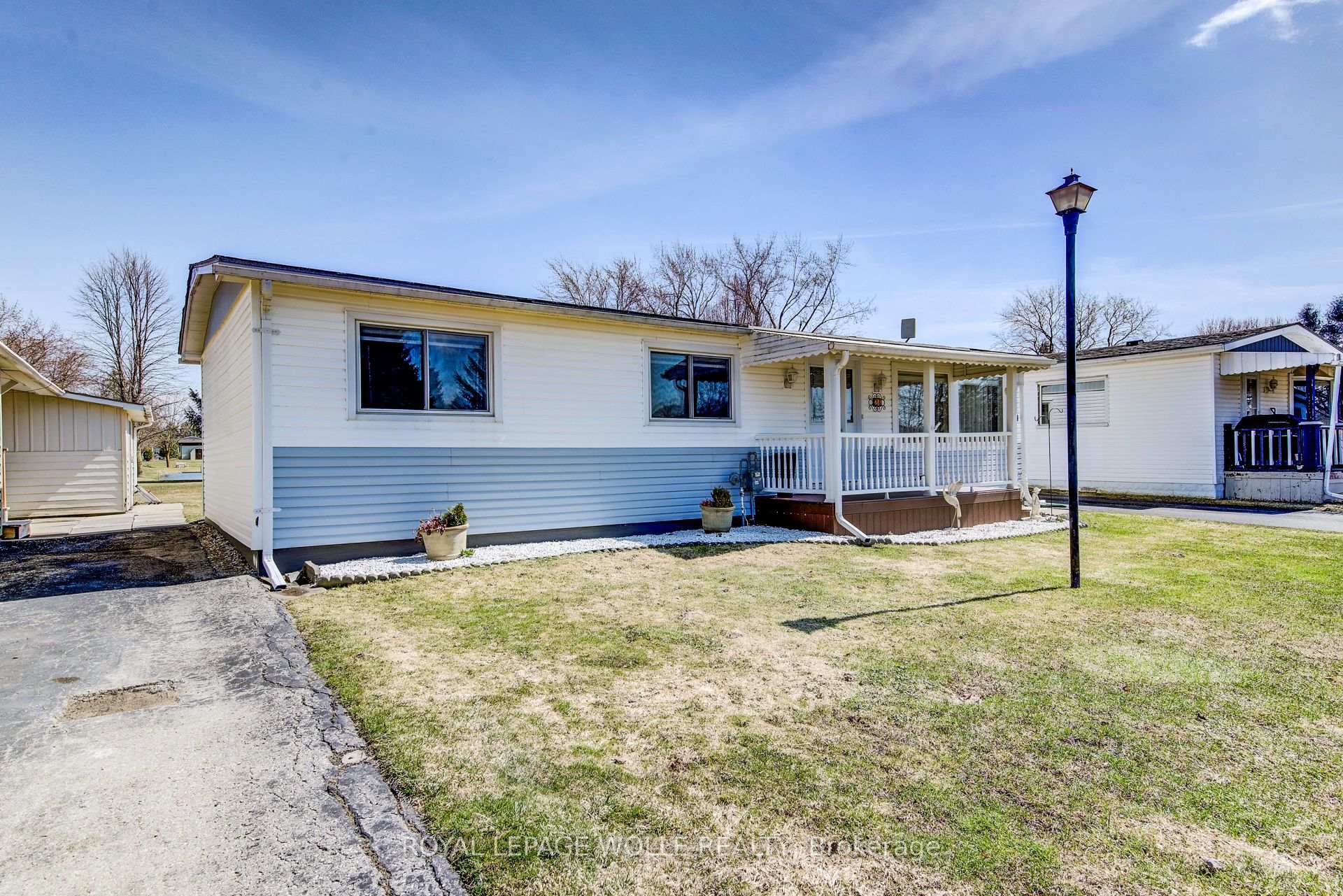 Photo 3 of 21 Fairview Crescent, North Perth, Listowel — HOMEH