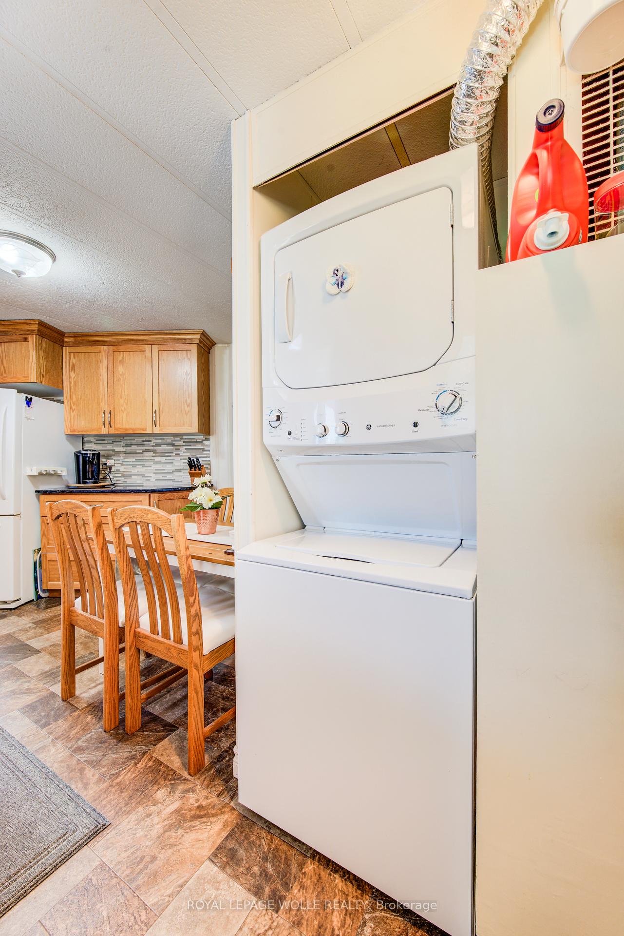 Photo 21 of 21 Fairview Crescent, North Perth, Listowel — HOMEH