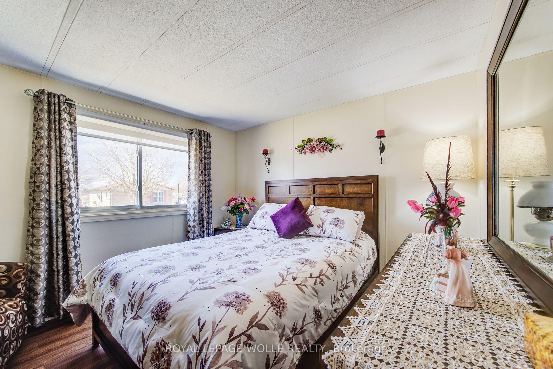 Photo 24 of 21 Fairview Crescent, North Perth, Listowel — HOMEH