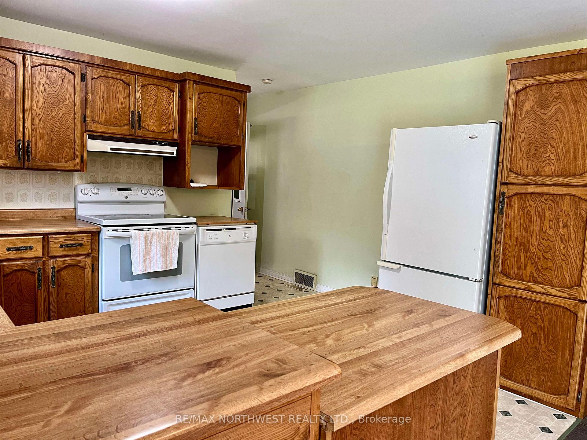 Photo 5 of 3448 Hwy 71, Chapple, TB-402 — HOMEH