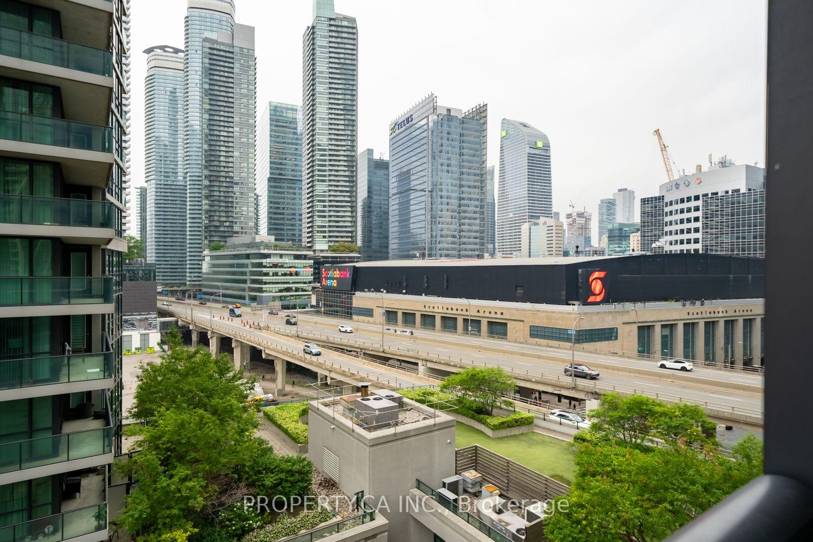 Photo 14 of Unit 910, 18 Harbour Street, Toronto, Waterfront Communities — HOMEH