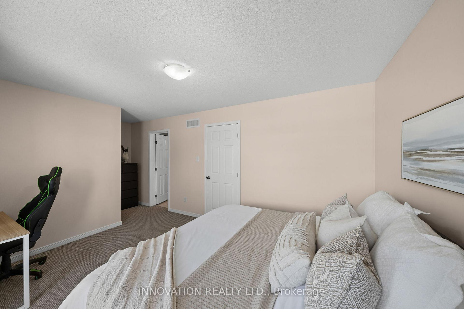Photo 15 of 974 Klondike Road, Ottawa, Kanata - Morgan's Grant/South March — HOMEH