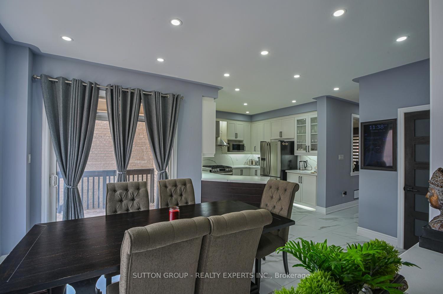 Photo 21 of 373 Sunny Meadow Boulevard, Brampton, Sandringham-Wellington — HOMEH