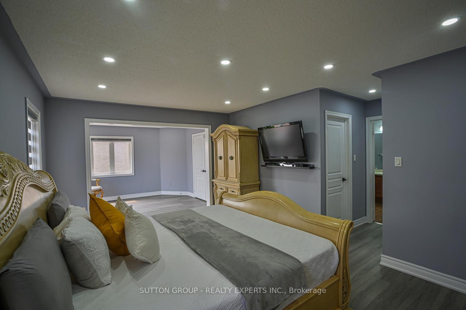Photo 26 of 373 Sunny Meadow Boulevard, Brampton, Sandringham-Wellington — HOMEH