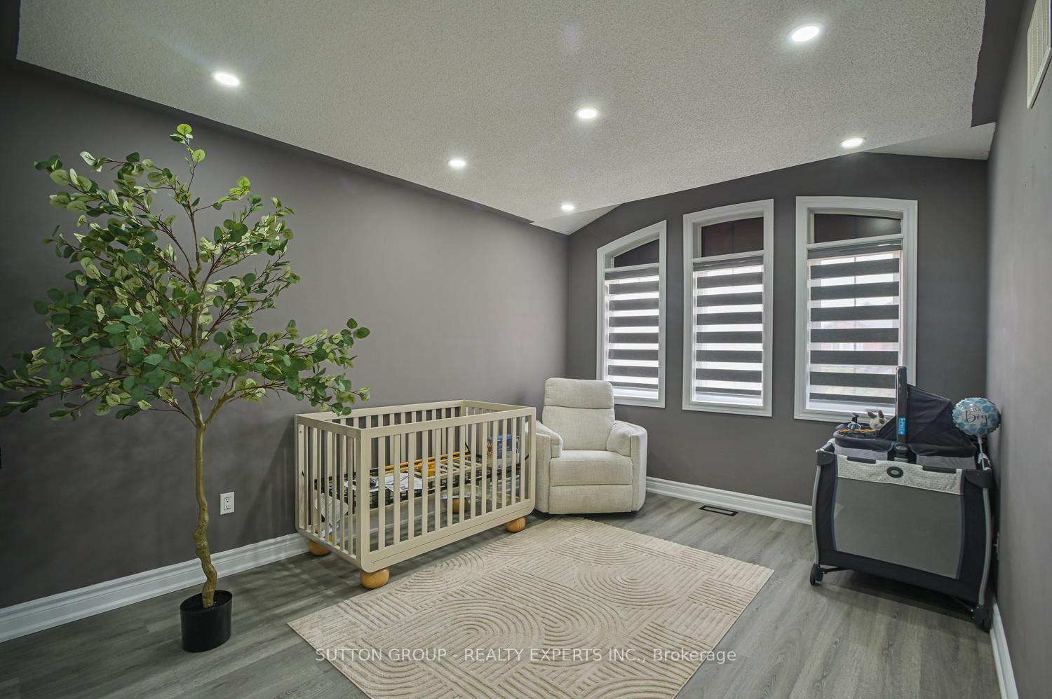 Photo 31 of 373 Sunny Meadow Boulevard, Brampton, Sandringham-Wellington — HOMEH