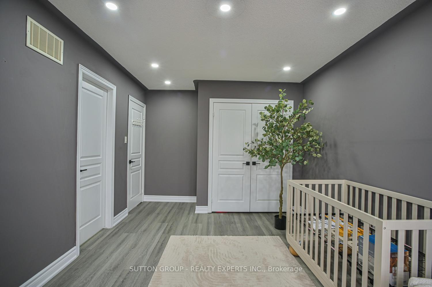 Photo 33 of 373 Sunny Meadow Boulevard, Brampton, Sandringham-Wellington — HOMEH