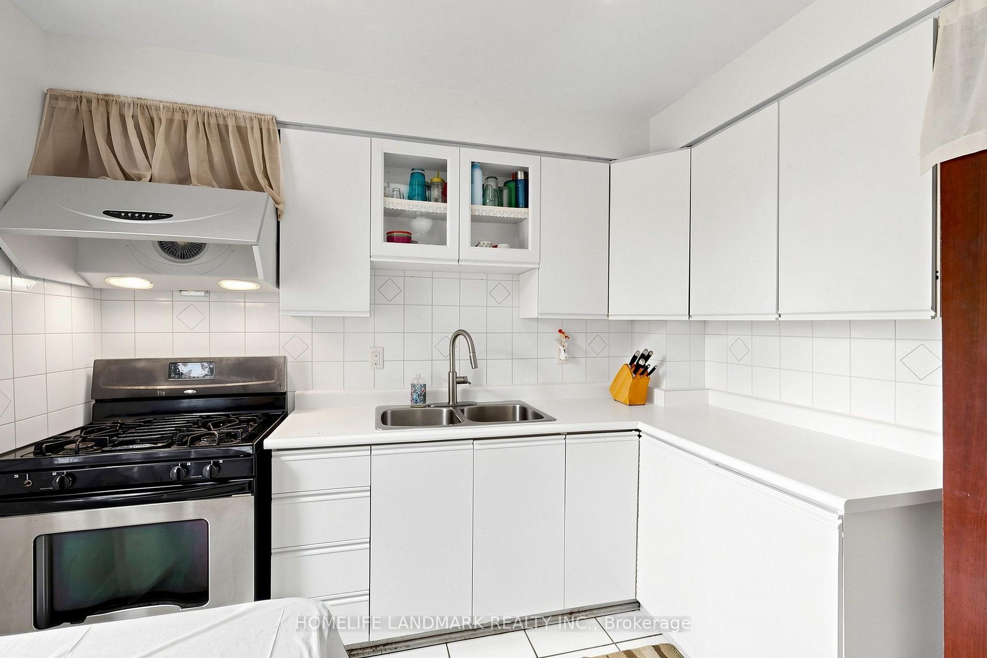 Photo 14 of 484 Glenholme Avenue, Toronto, Oakwood Village — HOMEH