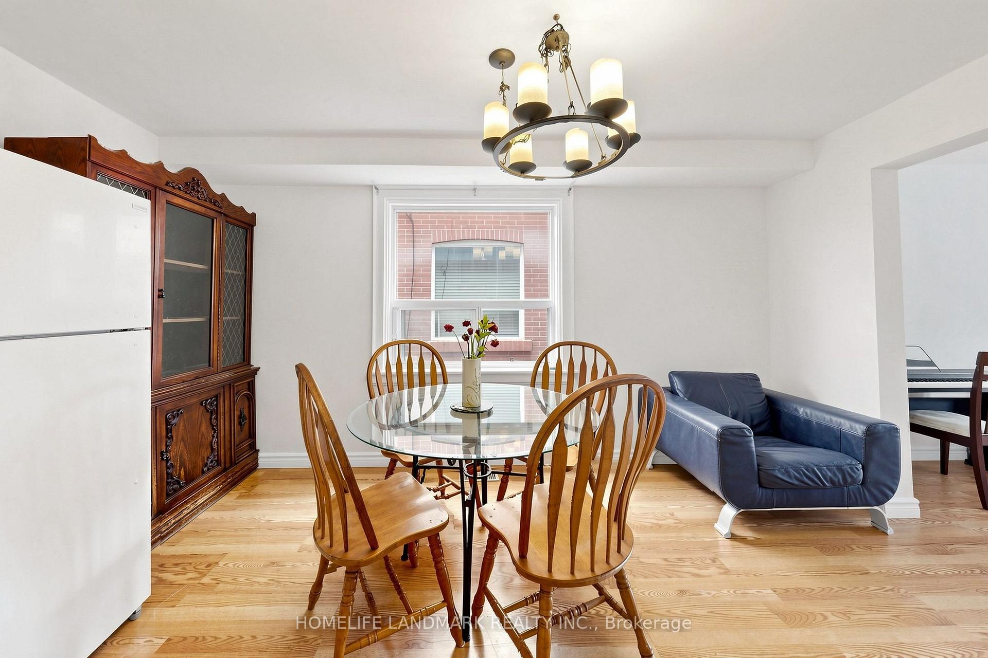 Photo 16 of 484 Glenholme Avenue, Toronto, Oakwood Village — HOMEH