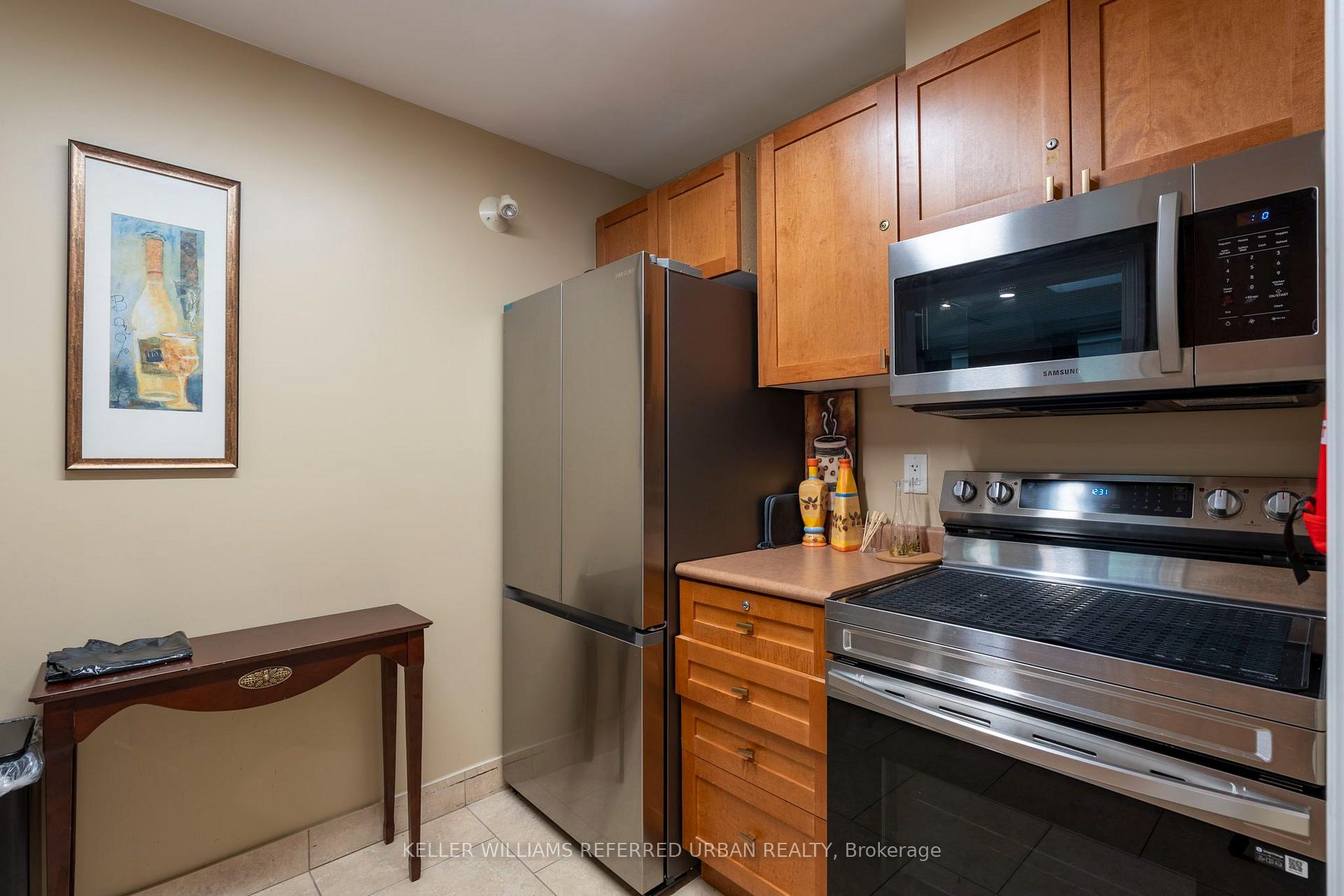 Photo 38 of Unit 212, 9519 Keele Street, Vaughan, Maple — HOMEH