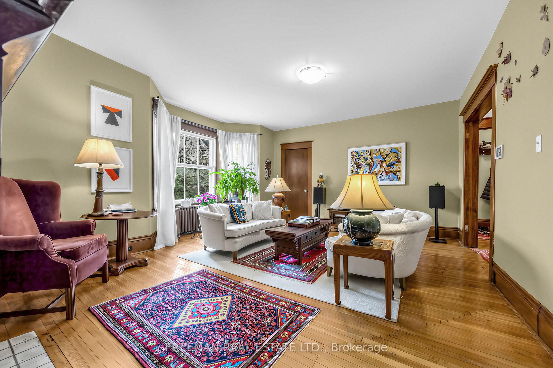 Photo 7 of 129 Indian Road, Toronto, High Park-Swansea — HOMEH