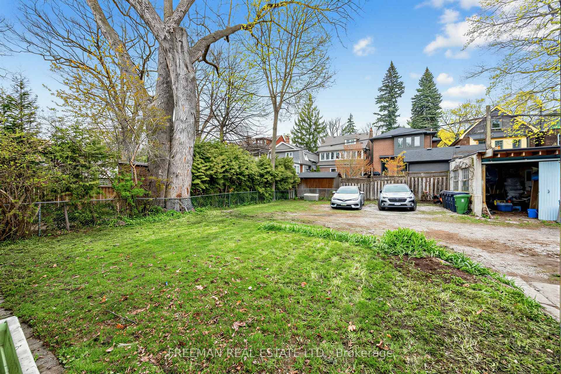Photo 37 of 129 Indian Road, Toronto, High Park-Swansea — HOMEH
