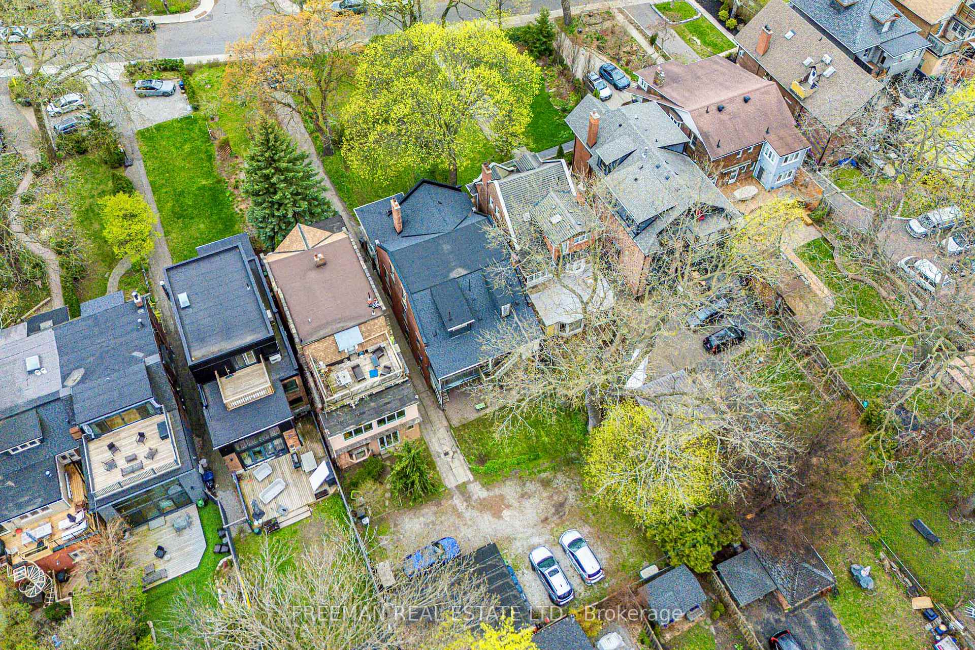 Photo 42 of 129 Indian Road, Toronto, High Park-Swansea — HOMEH