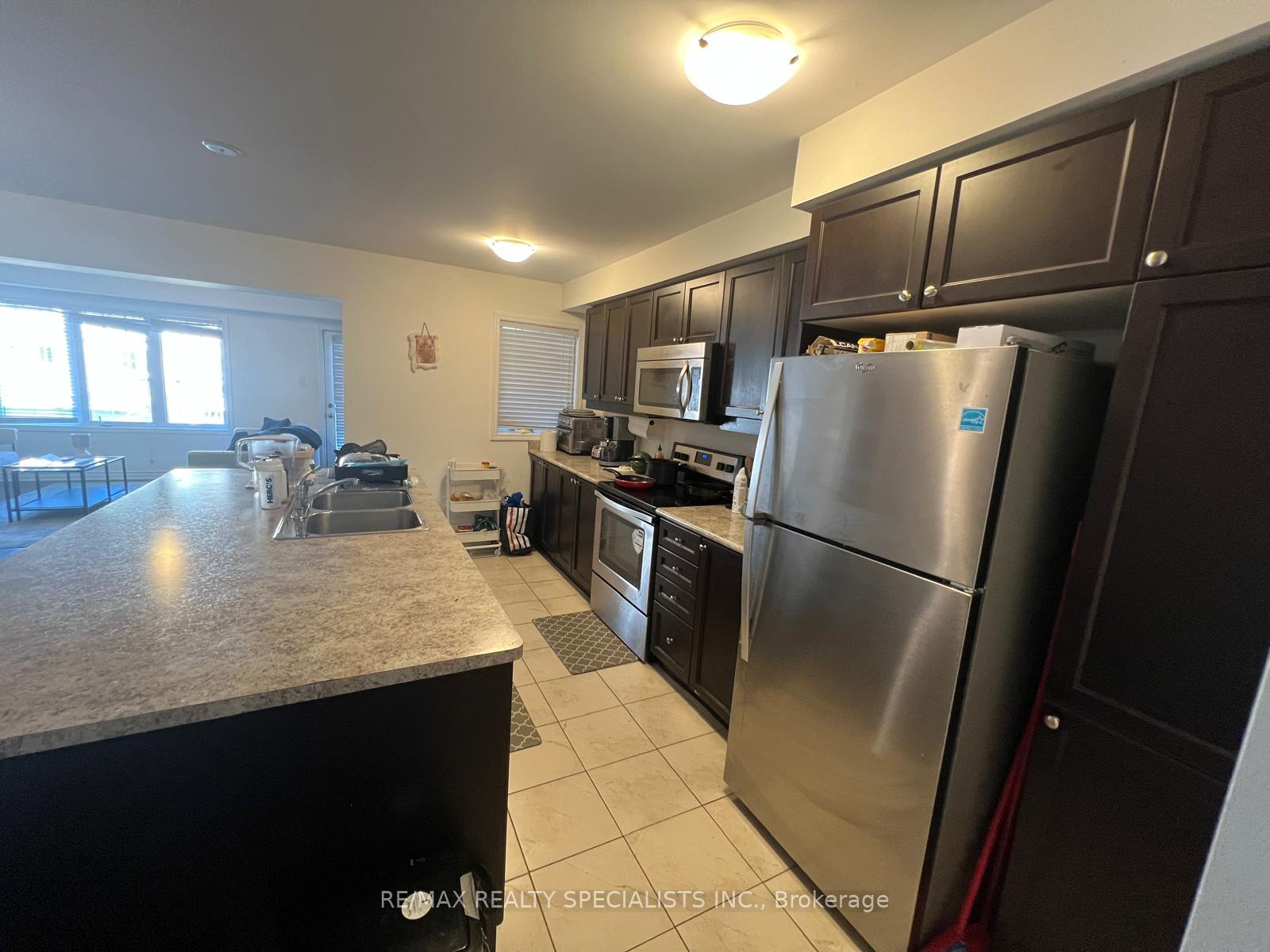Photo 15 of 285 Casson Point, Milton, Ford — HOMEH