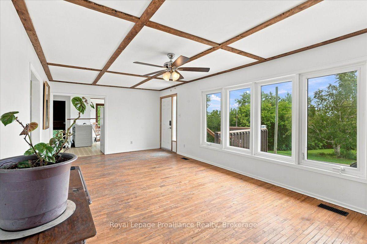 Photo 5 of 1080 Smith Street, Quinte West, Murray Ward — HOMEH