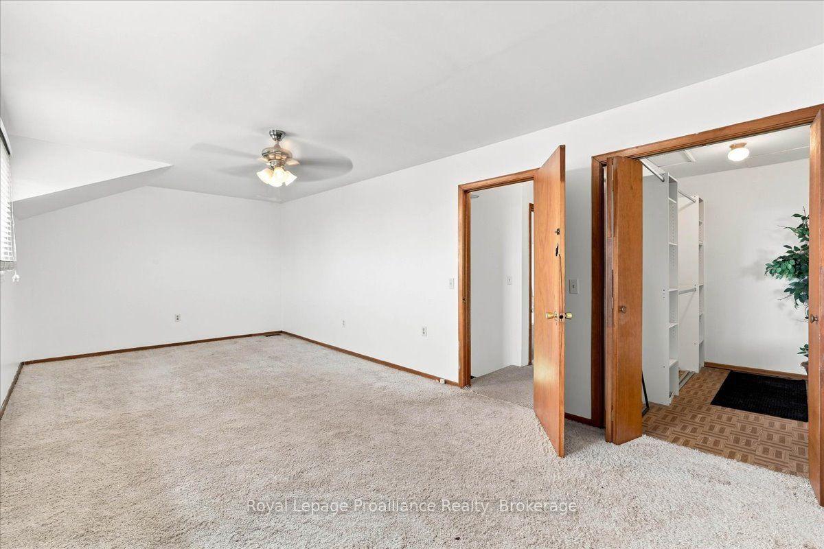Photo 23 of 1080 Smith Street, Quinte West, Murray Ward — HOMEH