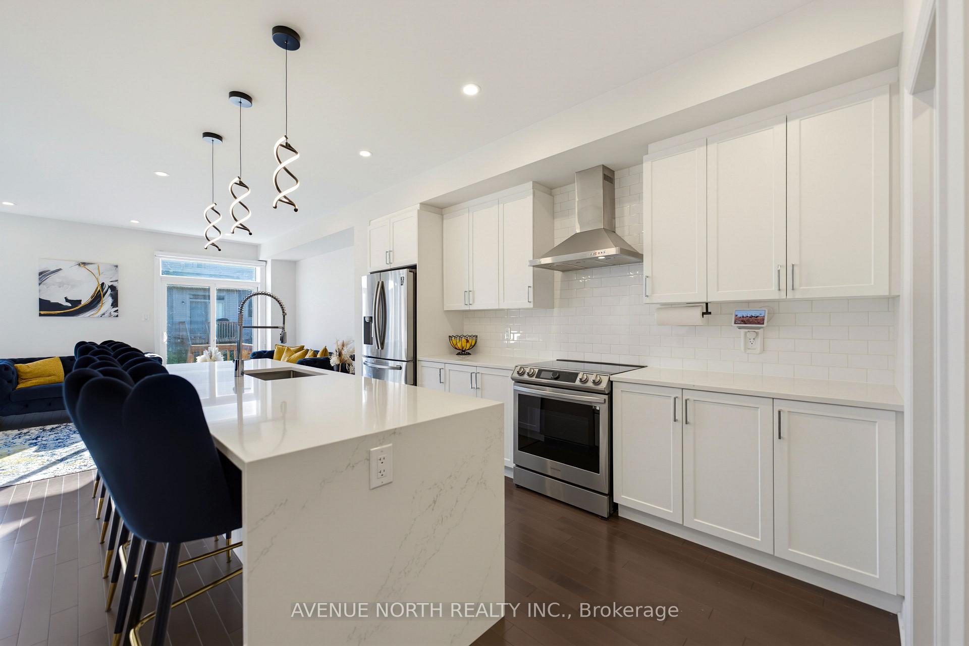 Photo 11 of 321 Grackle Street, Ottawa, Blossom Park/Kemp Park/Findlay Creek — HOMEH