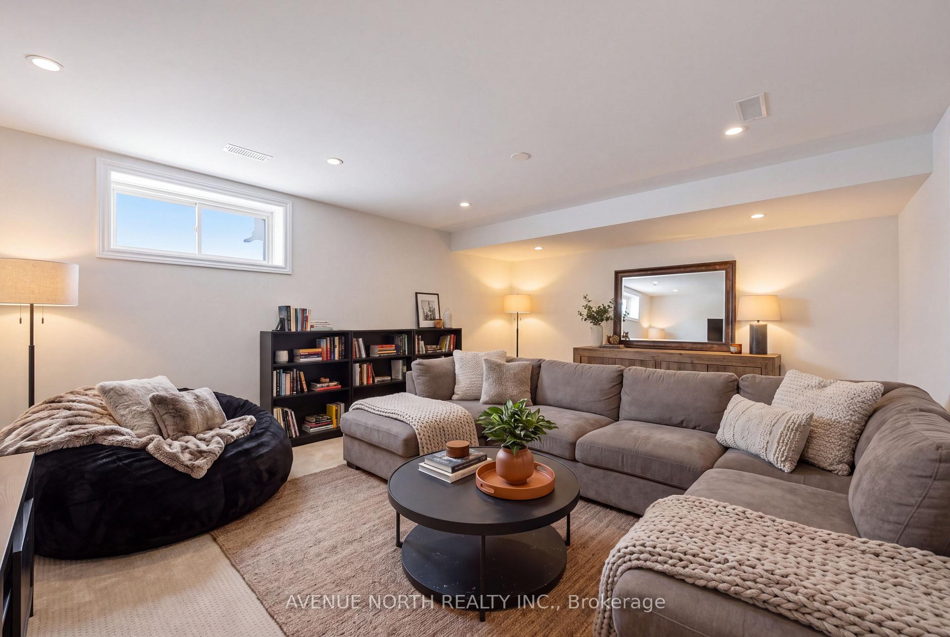 Photo 36 of 321 Grackle Street, Ottawa, Blossom Park/Kemp Park/Findlay Creek — HOMEH