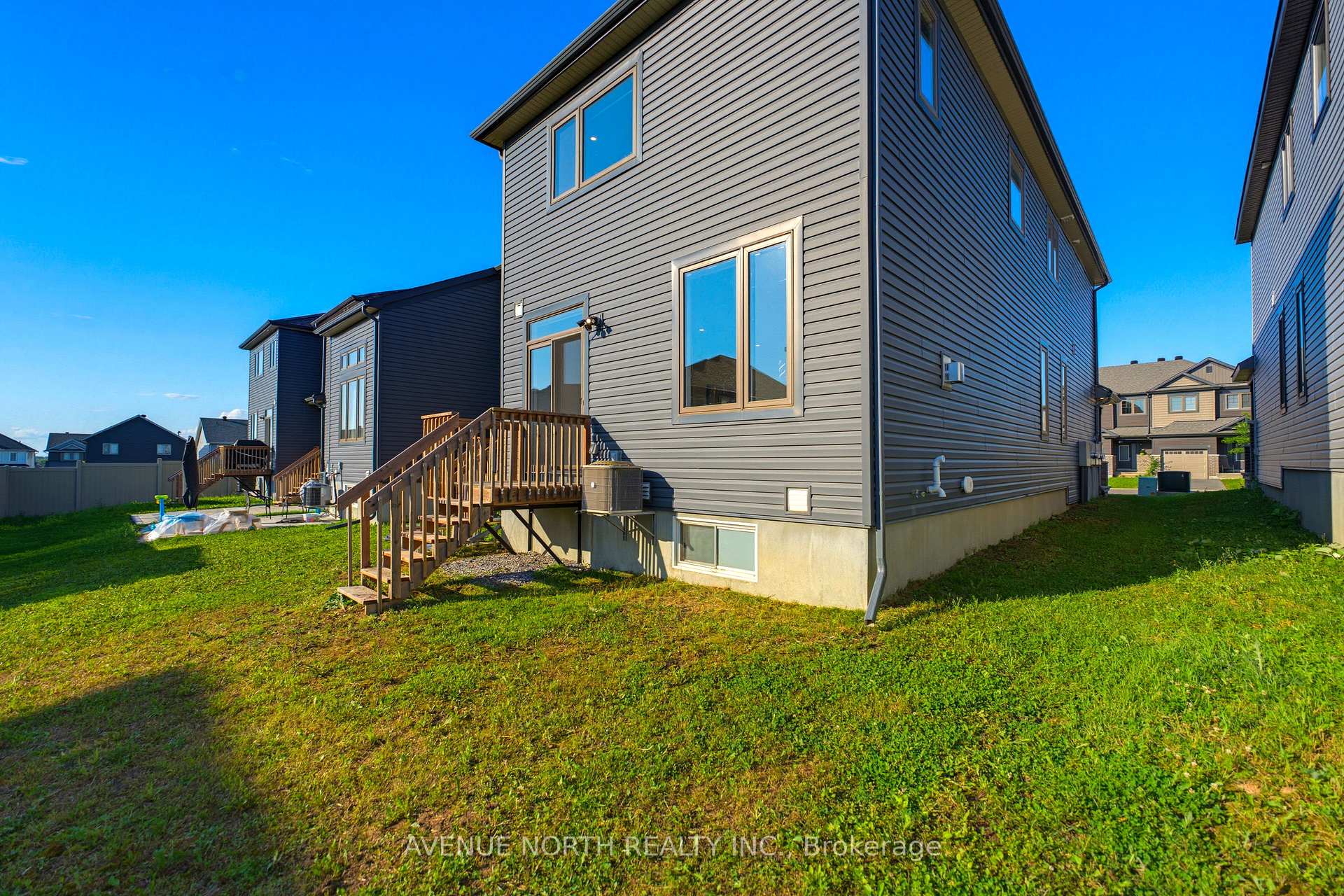 Photo 40 of 321 Grackle Street, Ottawa, Blossom Park/Kemp Park/Findlay Creek — HOMEH