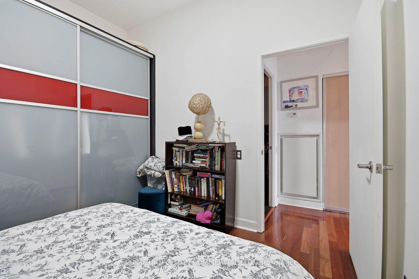 Photo 12 of Unit 405, 363 Sorauren Avenue, Toronto, Roncesvalles — HOMEH