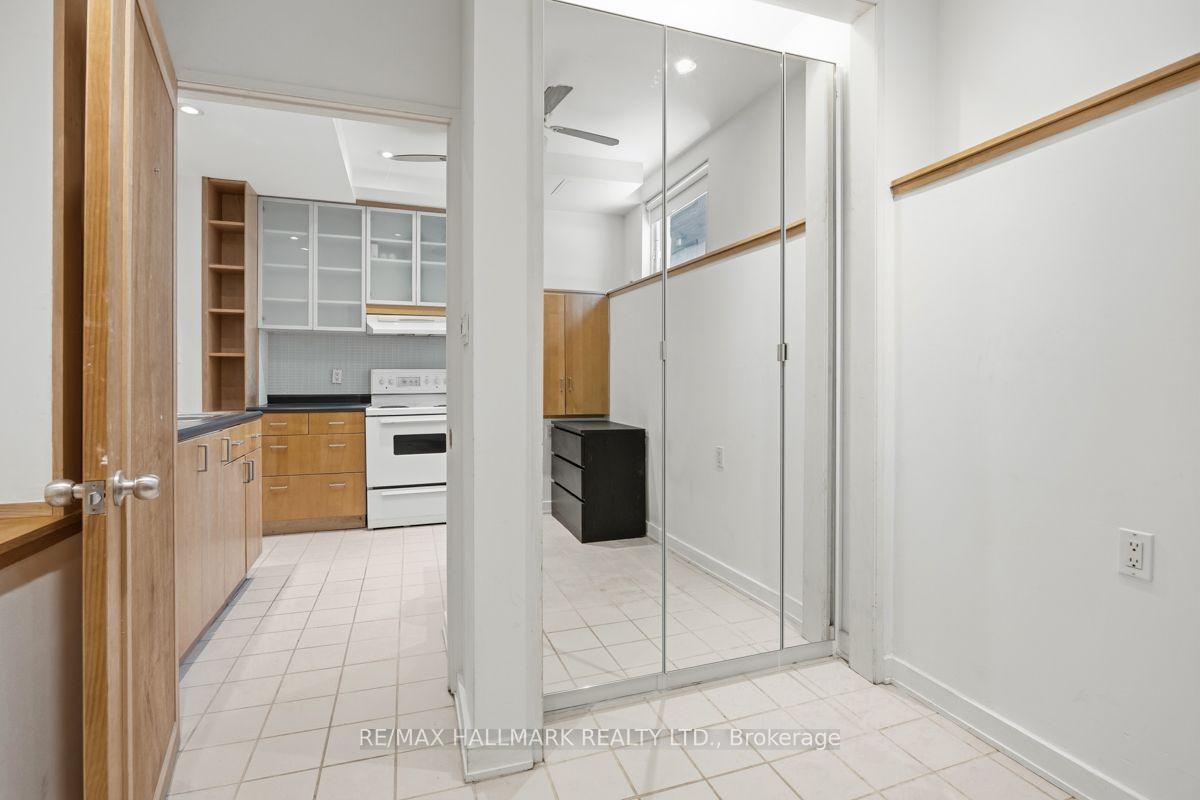 Photo 15 of Unit Back, 321 Palmerston Boulevard, Toronto, Palmerston-Little Italy — HOMEH