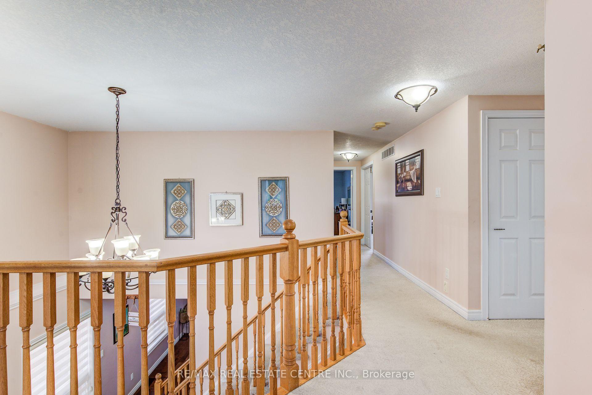 Photo 28 of 16 Paulstown Crescent, Guelph, Clairfields/Hanlon Business Park — HOMEH