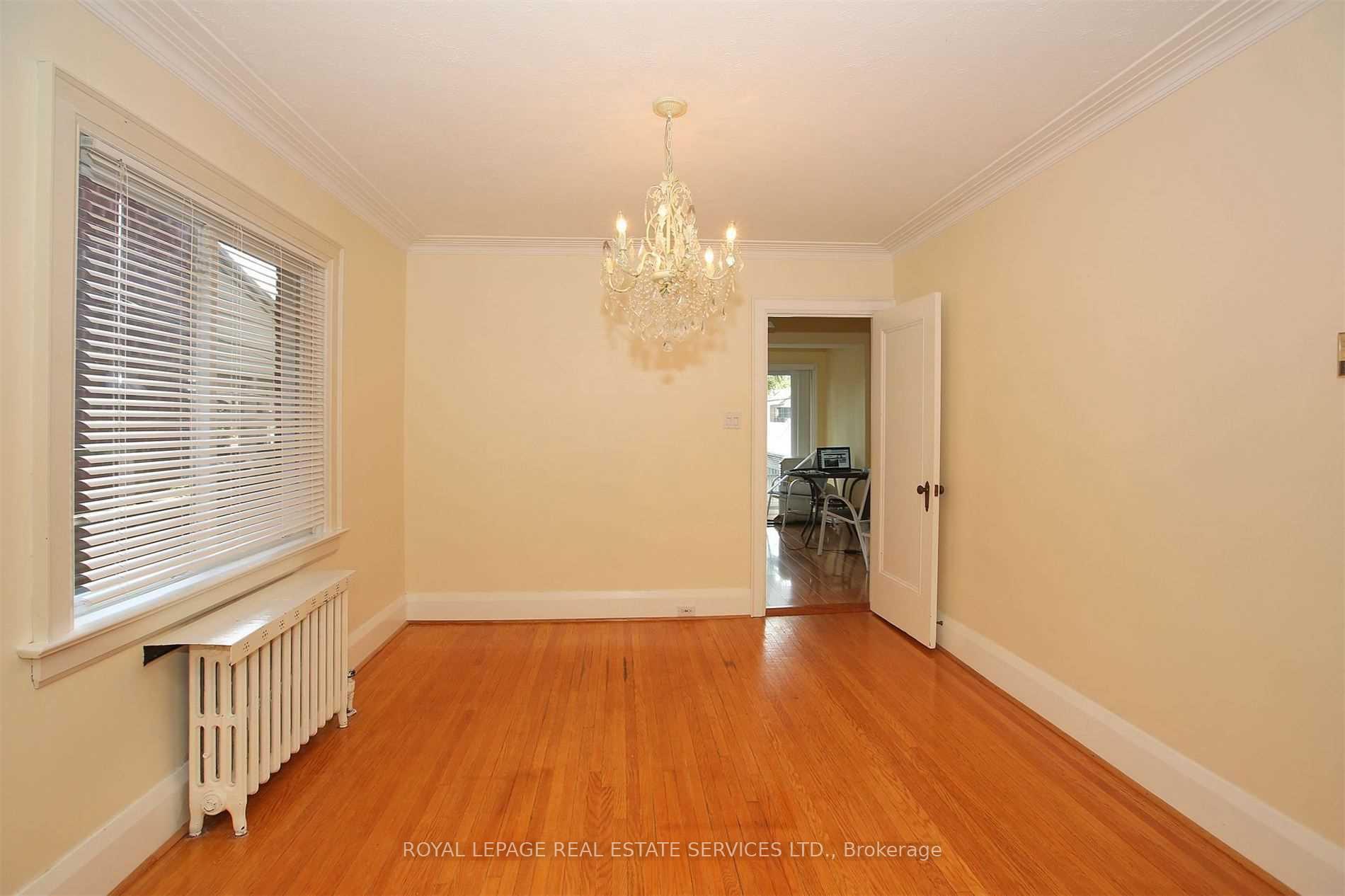 Photo 11 of 301 Davisville Avenue, Toronto, Mount Pleasant East — HOMEH