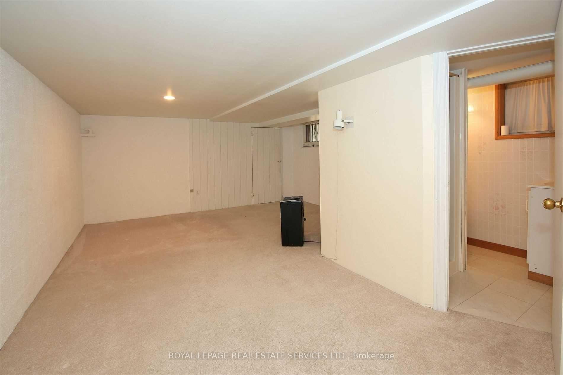 Photo 29 of 301 Davisville Avenue, Toronto, Mount Pleasant East — HOMEH