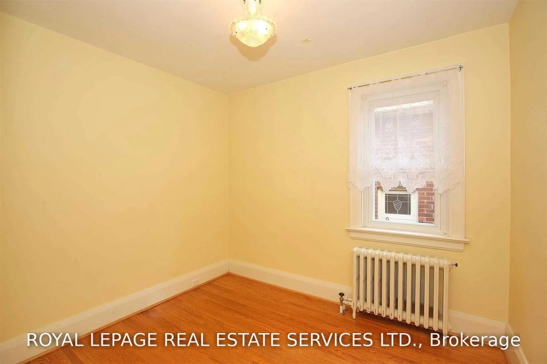 Photo 32 of 301 Davisville Avenue, Toronto, Mount Pleasant East — HOMEH