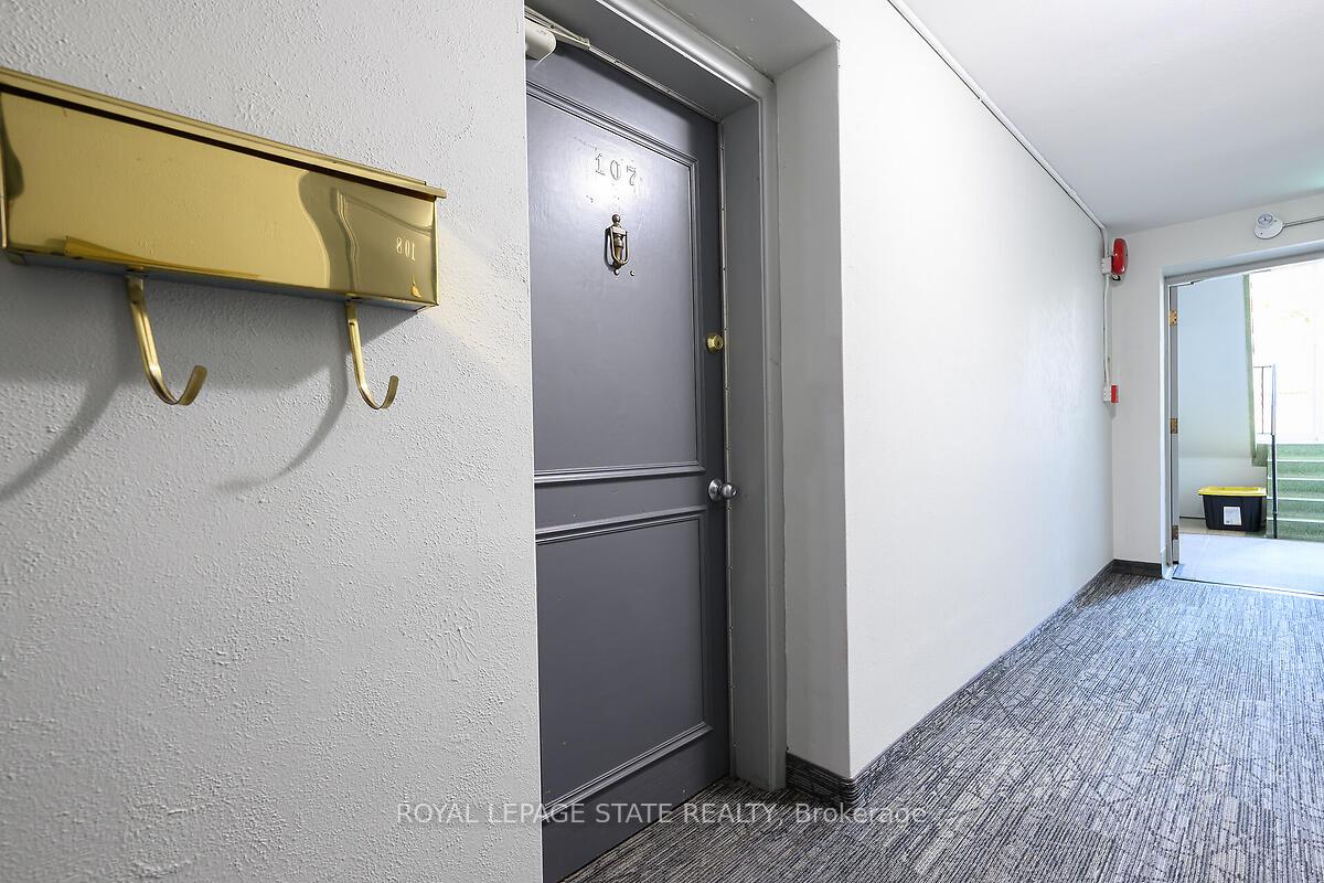 Photo 5 of Unit 107, 9 Grant Boulevard, Hamilton, Dundas — HOMEH