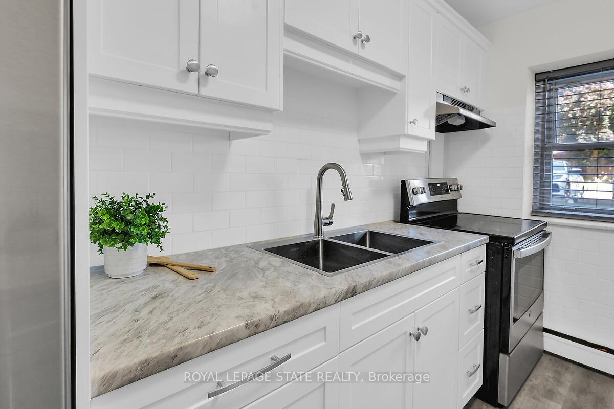 Photo 14 of Unit 107, 9 Grant Boulevard, Hamilton, Dundas — HOMEH