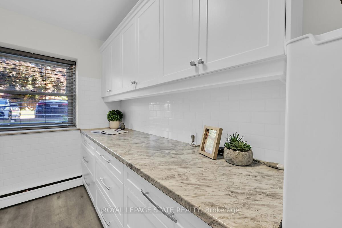 Photo 16 of Unit 107, 9 Grant Boulevard, Hamilton, Dundas — HOMEH