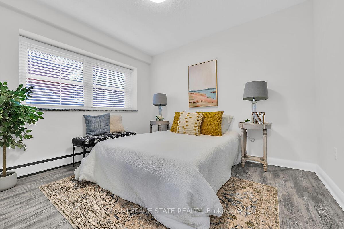 Photo 19 of Unit 107, 9 Grant Boulevard, Hamilton, Dundas — HOMEH