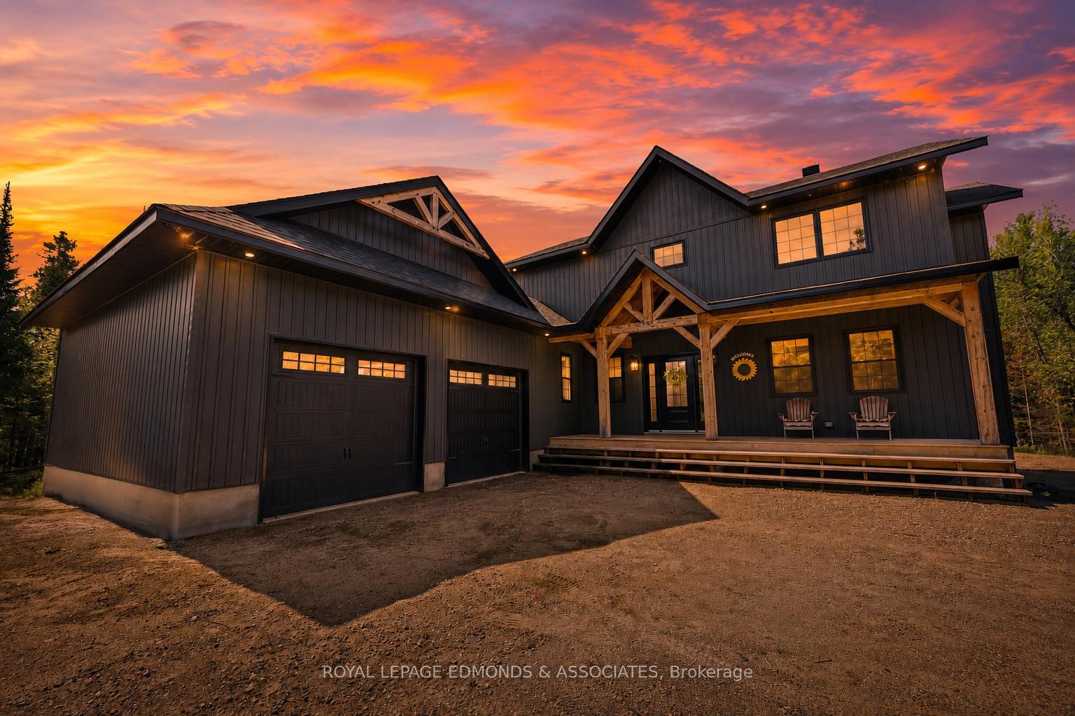 Photo 1 of 300 Forest Park Road, Laurentian Valley, Laurentian Valley — HOMEH