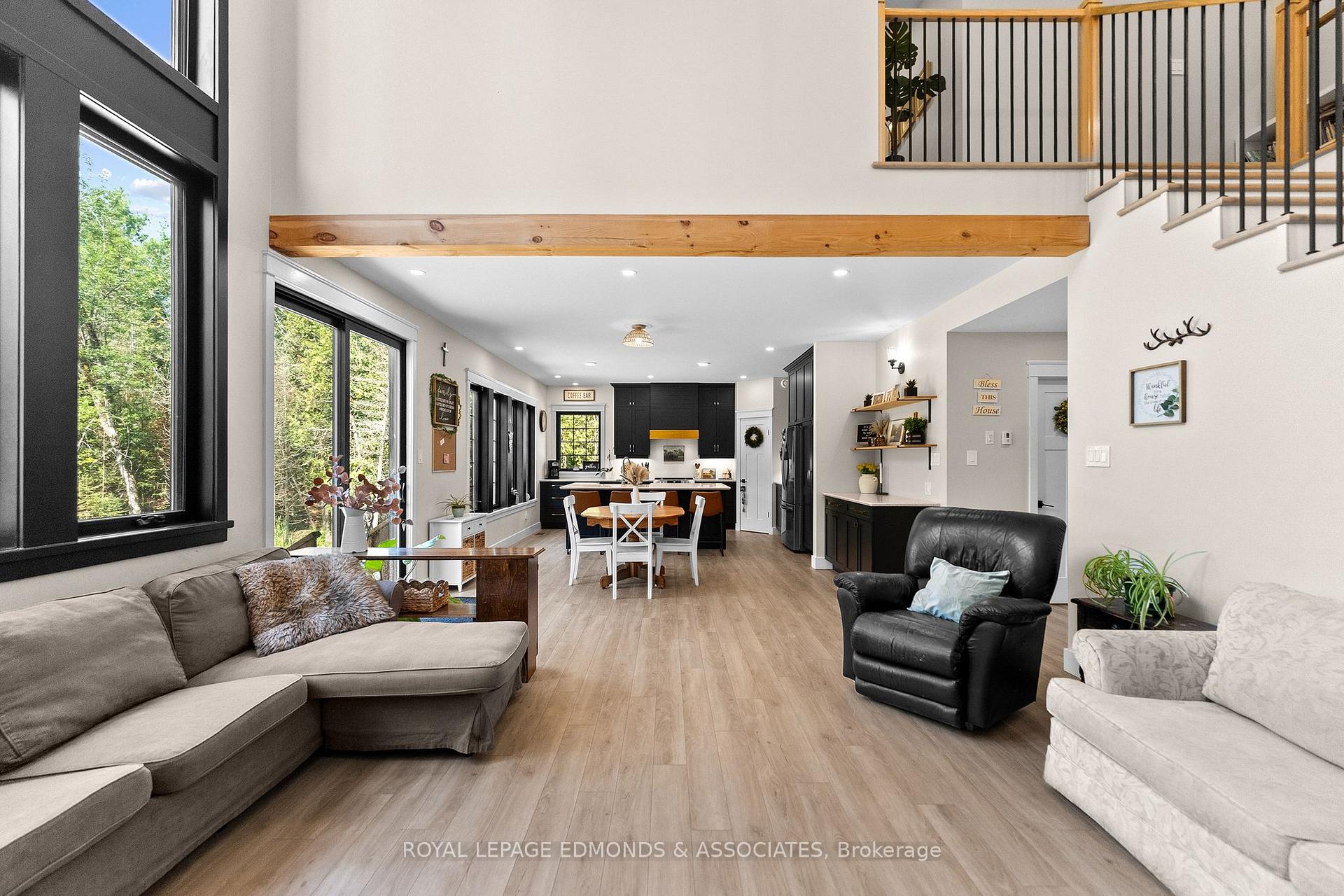 Photo 19 of 300 Forest Park Road, Laurentian Valley, Laurentian Valley — HOMEH