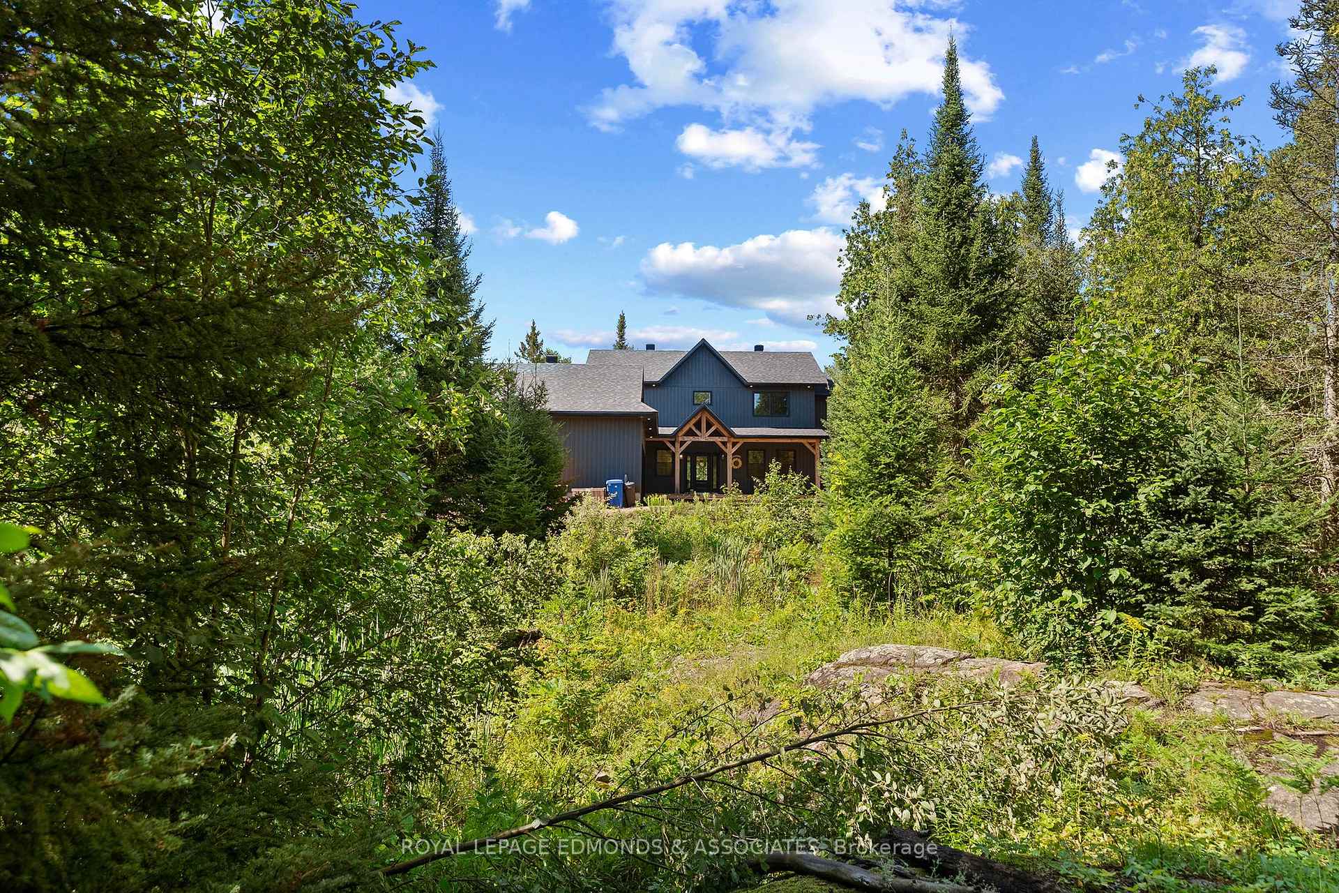Photo 46 of 300 Forest Park Road, Laurentian Valley, Laurentian Valley — HOMEH