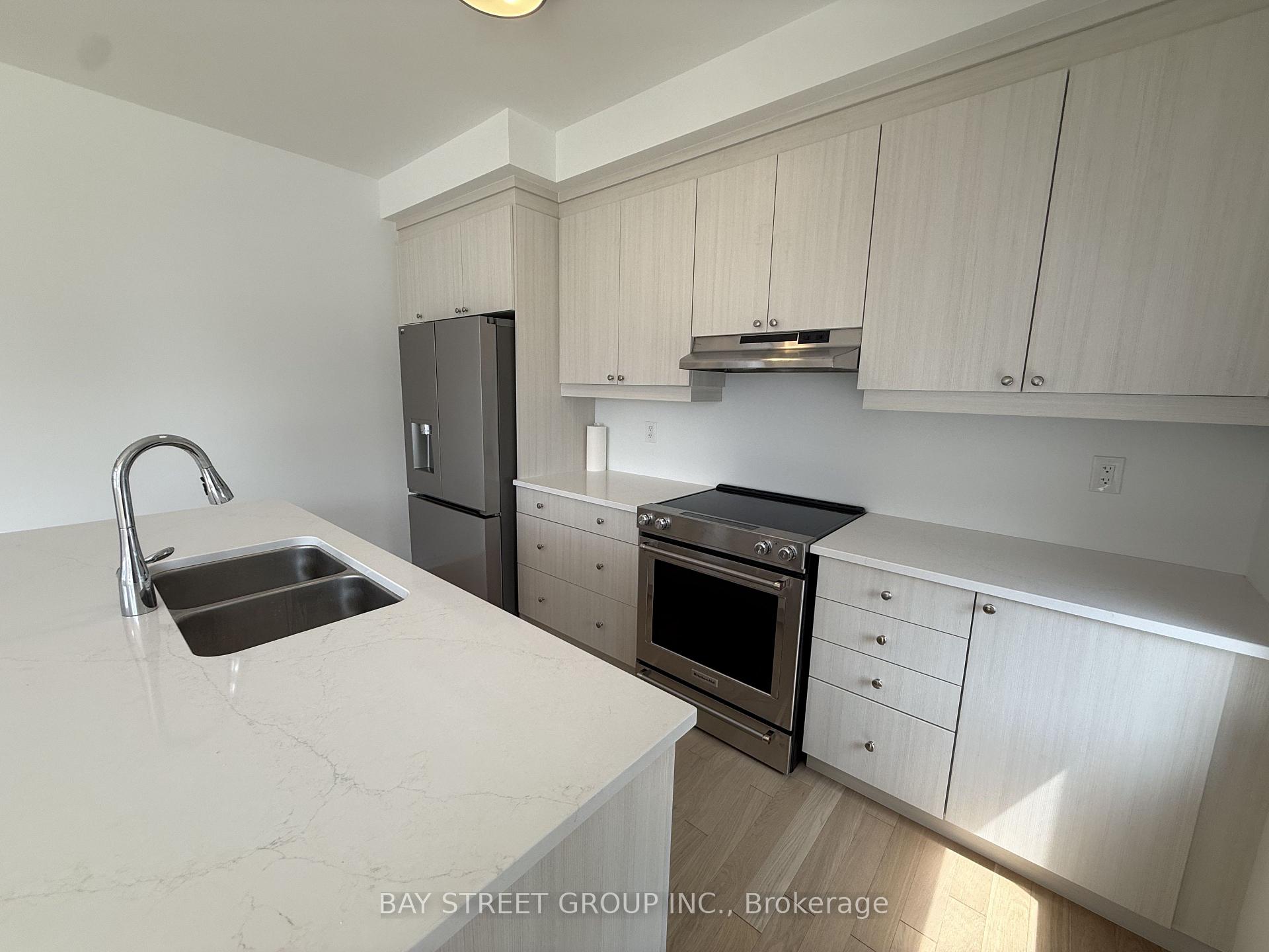 Photo 7 of 106 Avani Avenue, Markham, Rural Markham — HOMEH