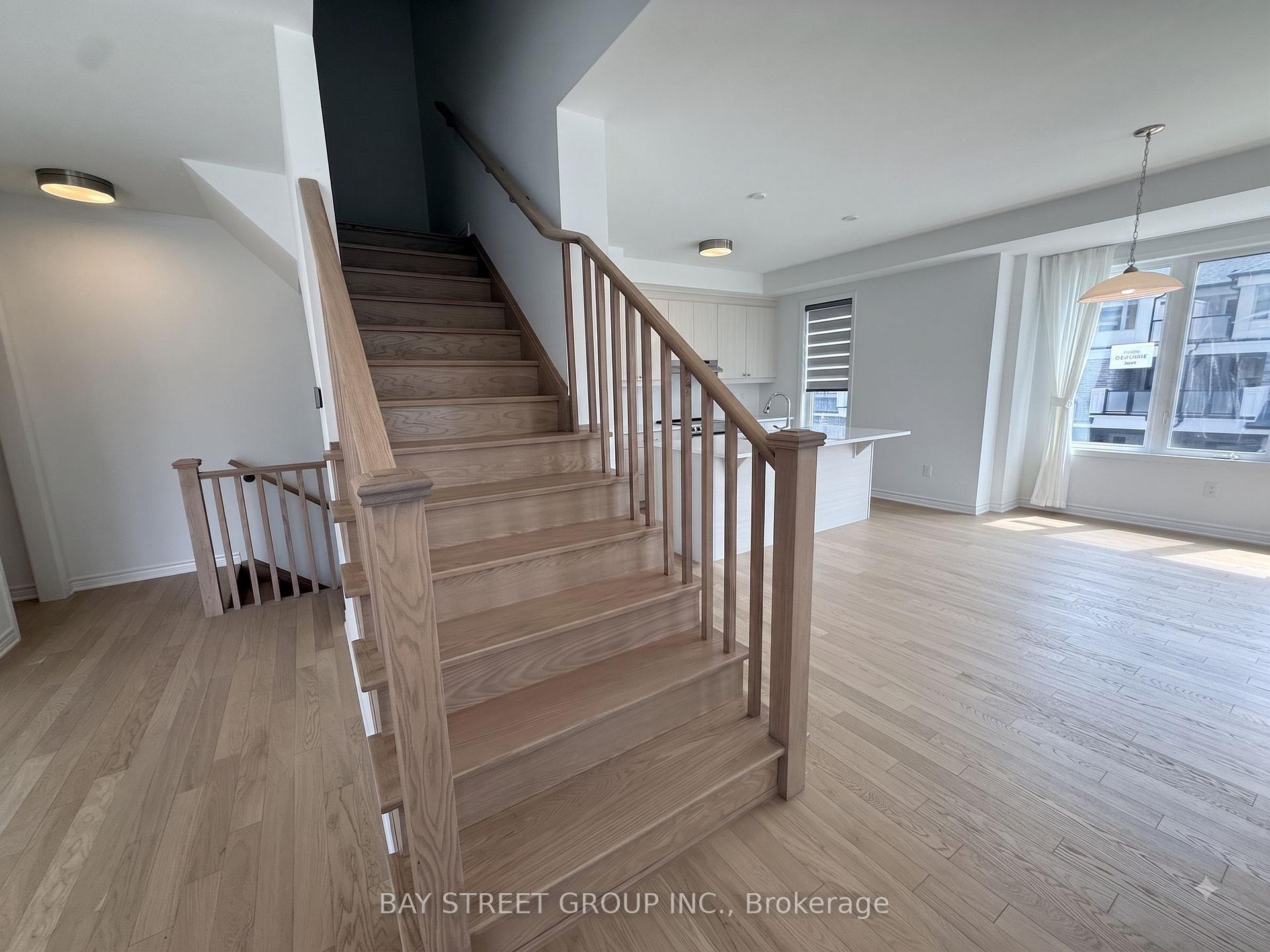 Photo 13 of 106 Avani Avenue, Markham, Rural Markham — HOMEH