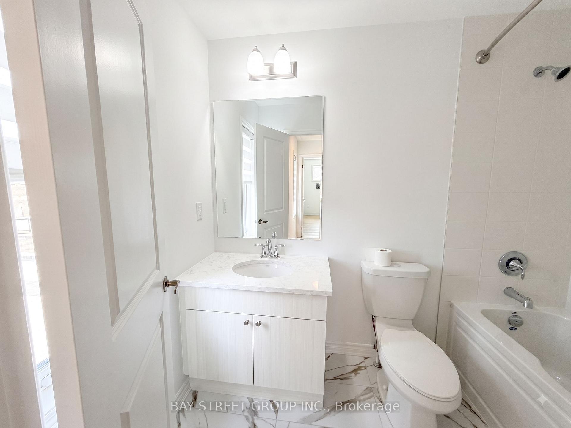 Photo 16 of 106 Avani Avenue, Markham, Rural Markham — HOMEH